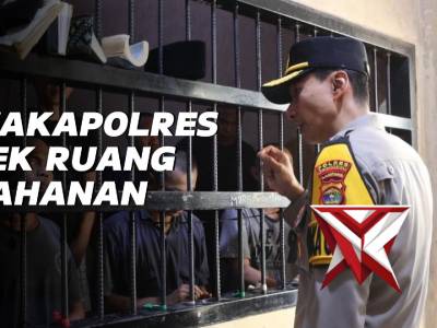 WAKAPOLRES PRINGSEWU CEK RUANG TAHANAN - PoliceTube