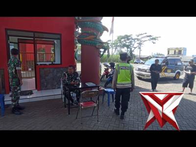 Anggota Unit Sabhara Polsek Lawang Laksanakan Kegiatan Rutin Patroli Dialogis siang Hari di Lawang