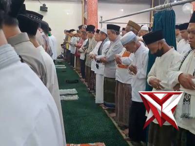 Sholat ghaib Polsek Singosari