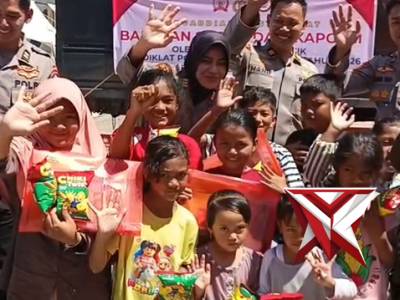 Mahasiswa STIK-PTIK LEMDIKLAT Polri Angkatan 83 Hibur Anak-Anak di Tenda Pengungsian Bener Meriah - PoliceTube