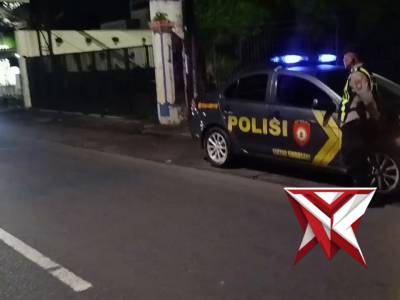 Patroli malam Polsek singosari r - PoliceTube