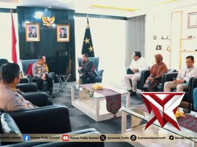 Antisipasi Kejahatan Keuangan Digital, Kapolda Sumsel Tegaskan Kolaborasi Strategis dengan OJK - PoliceTube