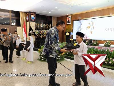 Kapolri Jenderal Polisi Drs. Listyo Sigit Prabowo, M.Si., menggelar buka puasa bersama insan pers - PoliceTube