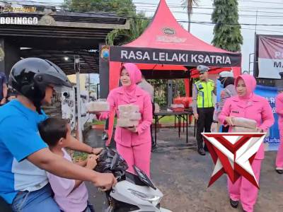 POLRES PROBOLINGGO MELAKUKAN BAGI-BAGI TAKJIL ON THE ROAD DI DEPAN MAPOLRES PROBOLINGGO - PoliceTube