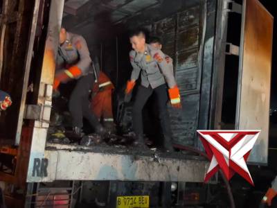 Brimob Populis (Polisi Peduli Lingkungan Sekitar)