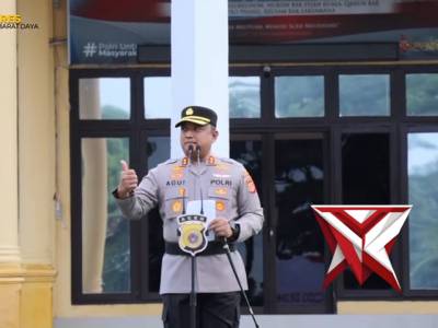 UPACARA LAPORAN KENAIKAN PANGKAT PENGEBDIAN - PoliceTube