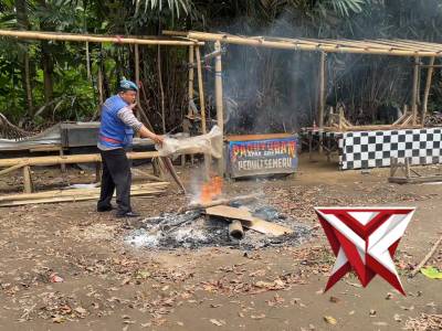 PENERTIBAN JUDI SABUNG AYAM - PoliceTube