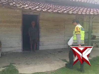 JUMAT BERKAH POLRES OKU TIMUR