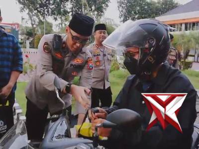 RAMADHAN PENUH BERKAH - PoliceTube