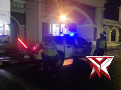 Satlantas Polresta Bengkulu Intensifkan Patroli Blue Light di Masjid At Taqwa Personel piket Satuan - PoliceTube