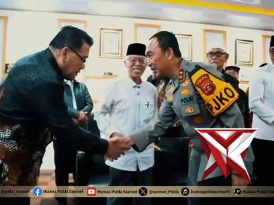 Kapolda Sumsel Perkuat Kolaborasi Bersama FKUB, MUI dan LDII untuk Jaga Kamtibmas - PoliceTube