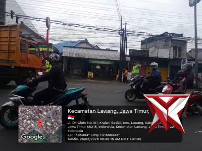 Pelayanan Rutin Pengaturan Lalu Lintas di Pagi hari di Daerah Hukum Polsek Lawang