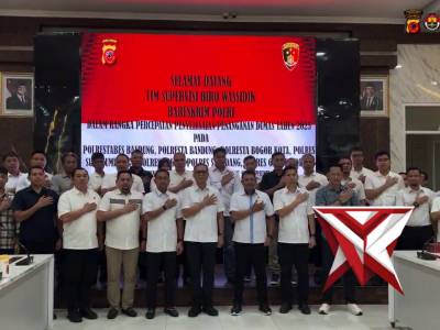 kapolrestabes Bandung menerima kunjungan Tim Supervisi Bareskrim Polri