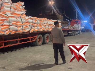 Patroli Harkamtibmas di Wilayah Pelabuhan Gresik - PoliceTube