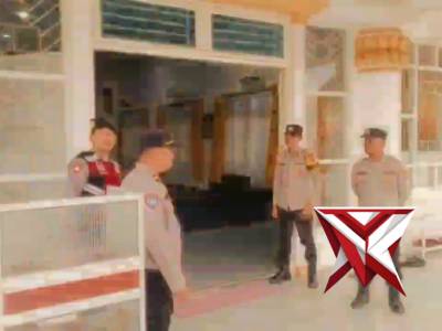 Agt polres muara enim melaks pam hari imlek - PoliceTube