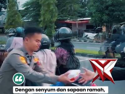 Sore hari di depan Mako Polda Bengkul - PoliceTube