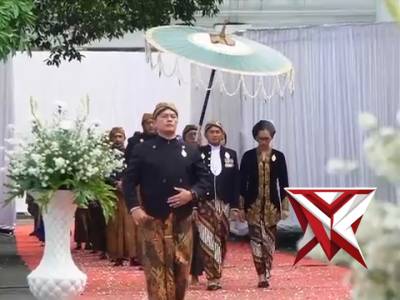 Menjaga Tradisi, Mengabdi untuk Negeri. Kapolres Pacitan, AKBP Ayub Diponegoro Azhar - PoliceTube