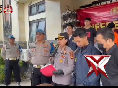 Wanita Paruh Baya Ditangkap Tim Buser Polsek Denbar Usai Menipu Dengan Modus Sewa Ruko Di Enam TKP - PoliceTube