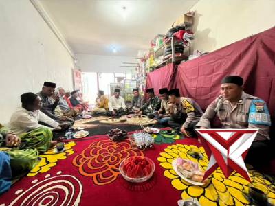 Hadir di Selamatan, Pererat Kebersamaan - PoliceTube