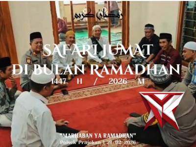 Safari Jum'at Kapolsek Prajekan bersama anggota di Masjid Babussalam Desa Prajekan Lor - Prajekan.