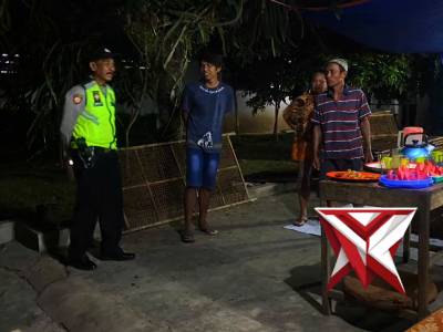 Patroli malam hari secara dialogis dan humanis - PoliceTube