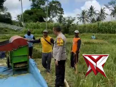 Patroli Polsek sumberjambe - PoliceTube