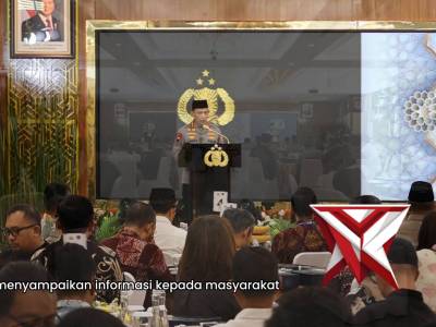 Buka puasa bersama - PoliceTube