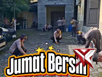 Polsek Laweyan Polresta Surakarta Bersihkan Lingkungan Mako - PoliceTube