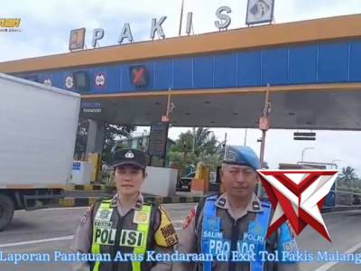 Pantauan Arus Lalu Lintas di Exit Tol Pakis - PoliceTube