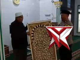 Bersih Bersih Masjid Tebarkan Kebaikan - PoliceTube