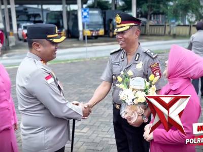 Upacara Korps Rapor Kenaikan Pangkat periode 1 Januari 2026 digelar Polres Sambas - PoliceTube