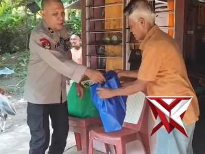 Menjemput Ridho Allah Melalui Jumat Berkah: Teladan Kepedulian Ditpolairud Polda Sulut - PoliceTube