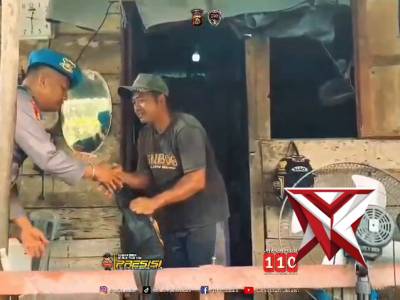 Personil Si Propam Melaksanakan Jumat Berkah - PoliceTube