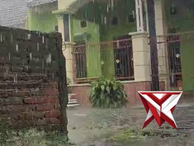 Pantau kondisi hujan - PoliceTube