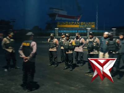 Berikan Rasa Aman Untuk Masyarakat Di Bulan Suci Ramadhan, Polsek Kumai Lakukan Patroli Subuh.