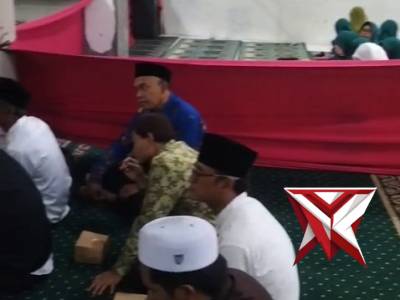 Doa bersama Polsek Singosari - PoliceTube
