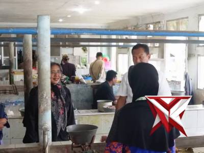 Kasat Reskrim Bersama Instansi Terkait Update Pantauan Harga & Stok Kebutuhan Pokok di Pacitan.