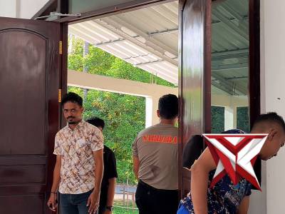 Giat binrohtal personil muslim polres MBD - PoliceTube