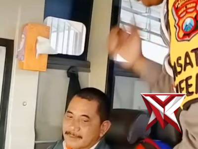 Satlantas Polres Ngawi melaksanakan ramp check kelaikan jalan angkutan umum - PoliceTube