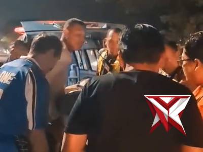 Respon cepat Polsek Maospati dalam menangani kejadian laka lantas, dengan segera mendatangi TKP, mel - PoliceTube