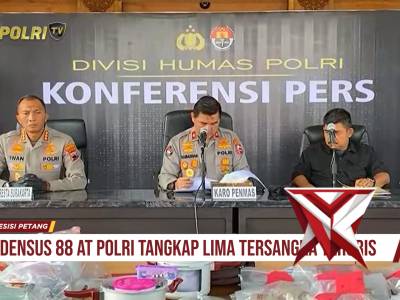 DENSUS 88 AT POLRI GELAR OLAH TKP USAI TANGKAP TERSANGKA TERORIS DI BOYOLALI