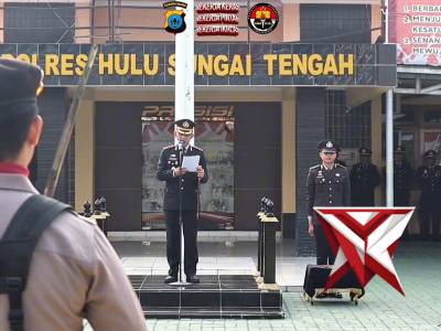 10 Anggota Polres HST Di Anugerahi Tanda Kehormatan Pengabdian. - PoliceTube