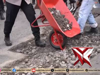 Polda Sumsel gelar program BELIDA di Kabupaten Ogan Ilir dukung Gerakan Indonesia Asri - PoliceTube