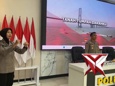 PELATIHAN MANAJEMEN MEDIA POLRES NGAWI - PoliceTube