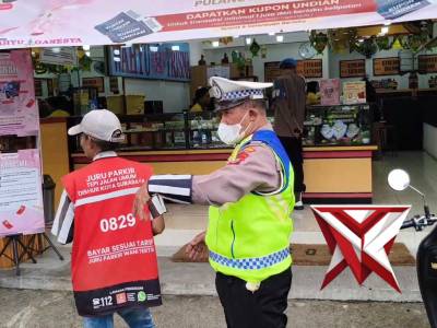 Patroli Kamtibmas Polsek Tandes - PoliceTube