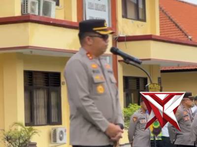 Penghargaan (reward) diberikan kepada Bhabinkamtibmas Desa Bungkulan - PoliceTube