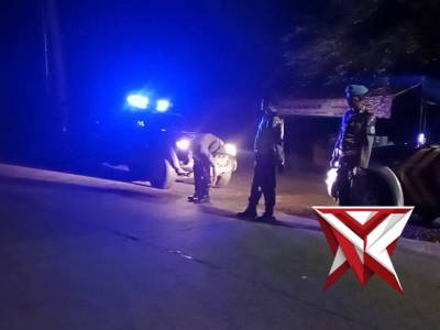 POLSEK NGASEM PATROLI BERSINGGUNGAN - PoliceTube