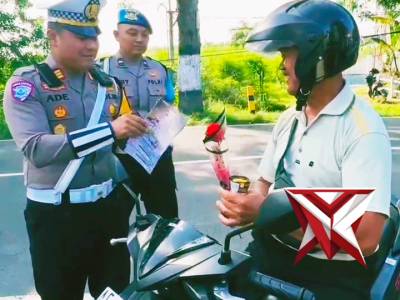 Polres Magetan menggelar apel gelar pasukan dalam rangka Operasi Keselamatan 2026 ?? - PoliceTube