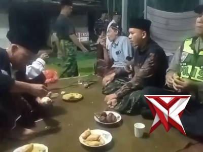 Bripka Yani buka bersama warga masyarakat tidak lupa titipkan pesan kamtibmas
