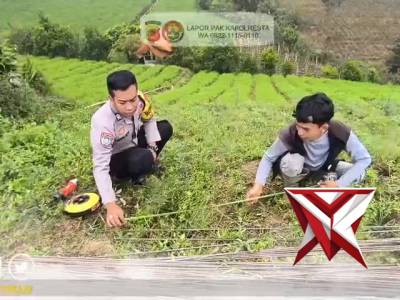 Personel Polsek Kertasari melaksanakan kegiatan sambang kamtibmas kepada warga - PoliceTube